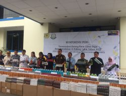 Ribuan Bungkus Rokok dan Minuman Ilegal Tanpa Cukai Di Musnahkan Petugas