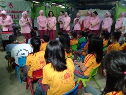 HUT ke-43, Yayasan Kemala Bhayangkari Peduli Gelar Baksos di Smart School Jakarta
