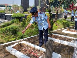 Peringati Hari Bhakti Pemasyarakatan Ke 59 Lapas Cikarang Lakukan Apel Tabur Bunga Di TMP Kota Bekasi