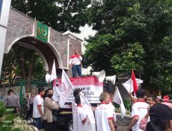 PB KAMI Sambangi Kejaksaan agung