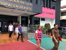 PJ Kepala Desa Samudera Jaya Di Tahan Kejaksaan Negeri Kabupaten Bekasi