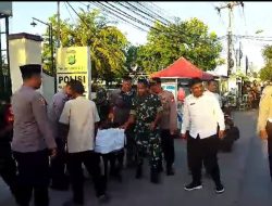 Tajil Berbuka Puasa Di Berikan Polsek dan Muspika Tarumajaya