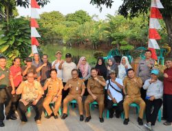 Pj. Wali Kota Bekasi Cek Lokasi Pembangunan Fasilitas Lapangan Serbaguna untuk Warga
