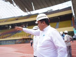 PJ Bupati Datangi Stadion Wibawa Mukti yang Rusak Akibat Angin Puting Beliung  