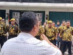 Kantor DPD Golkar Kab Bekasi Sisp di Amankan AMPG Jelang Pilkada Serentak