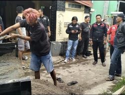Ormas Gibas Kab Bekasi Bantu Korban Rumah Ambruk di Babelan
