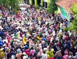 Operasi Pasar Jelang Lebaran Membludak
