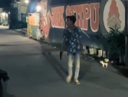 Tawuran Sambil Bawa Senjata Api, Kelompok Pemuda di Kab Bekasi Viral di Medsos
