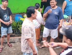 Warga RT 07 RW 01 Kampung Pisang Batu Kerja Bakti Bersama Cegah DBD