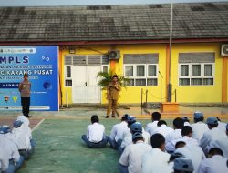 Polsek Cikarang Pusat Gelar Police Goes to School di SMKN 1 Cikarang Pusat, Tekankan Disiplin dan Cegah Kenakalan Remaja
