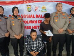 Penyandang Disabilitas Dapatkan Kursi Roda di Hari Jadi Polwan ke-77