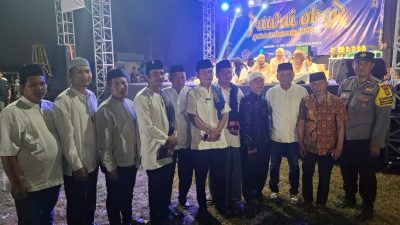 Ahmad bin Oliim Yakinkan Pawai Obor Gandasari Tetap Digelar Tiap Tahun Bersama Ribuan Warga