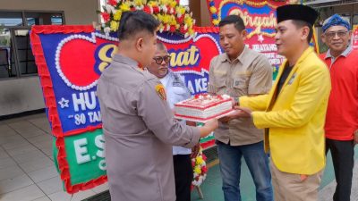 Ahmad Bin Olim Beri Kejutan HUT Bhayangkara ke-80