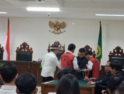 Keluarga Korban Penganiayaan Kecewa,Nyumarno di Vonis 10 Bulan Penja